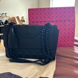 Tory Burch FLEMING MATTE CONVERTIBLE SHOULDER BAG